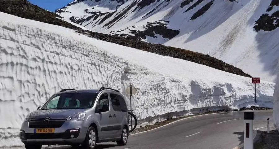 A passo Rombo tra autentici muri di neve