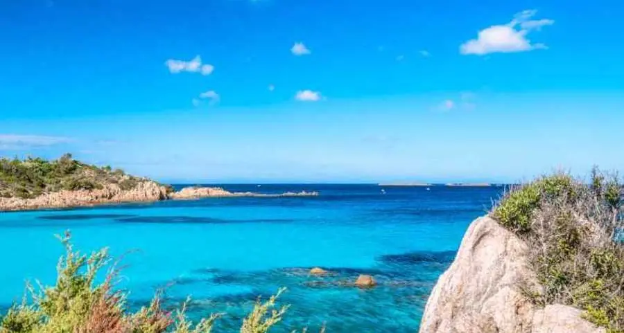 Altoatesino derubato di 3000 euro in vacanza
