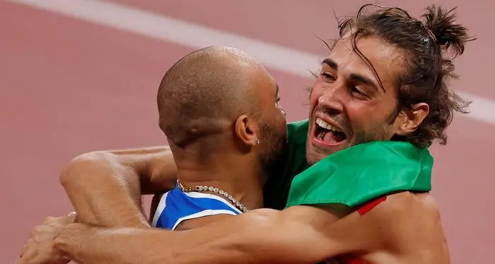 Atletica italiana pazzesca alle Olimpiadi: due medaglie d’oro nel salto in alto e nei 100 metri