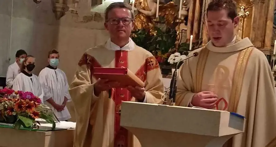 Un prete di 35 anni alla guida di 7 parrocchie
