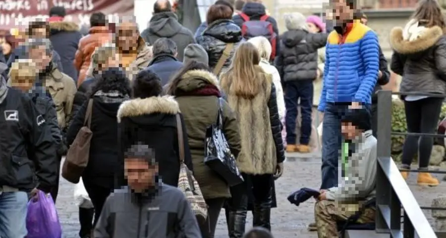 Truffa delle elemosine, dieci persone individuate