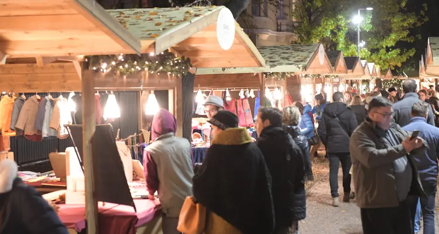 Bolzano, ai mercatini di Natale solo con Green Pass e braccialetto