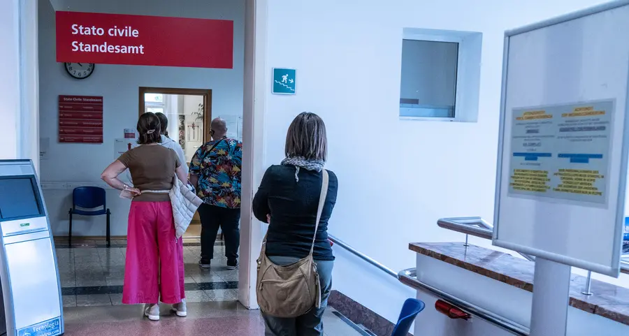Anagrafe, via ai certificati da casa: c’è anche Bolzano
