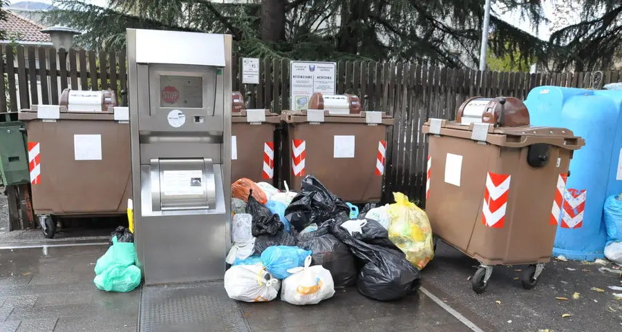 Rifiuti, a Laives pronte altre 30 telecamere per stanare chi sgarra