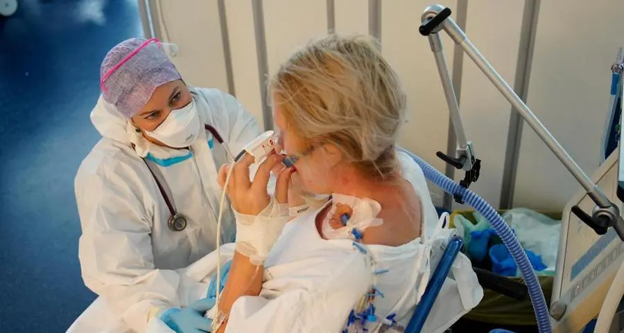 «Troppi pazienti no vax, al San Maurizio slittano le operazioni»