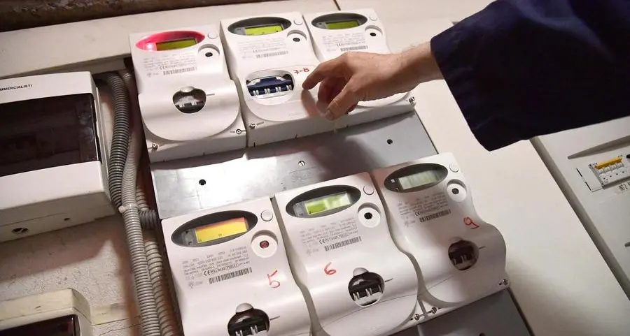 Gas e luce, stangata da tremila euro