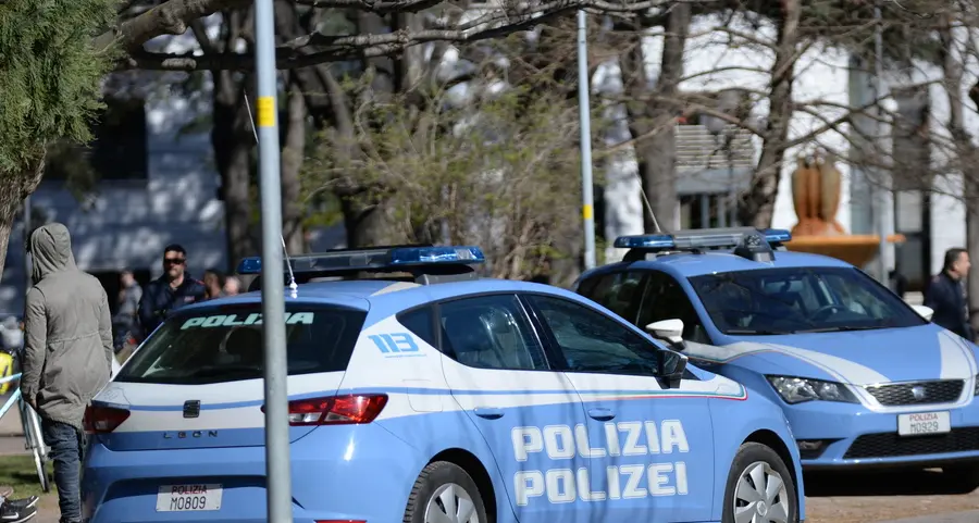 Bivacchi nei garage interrati, sgomberati cinque senzatetto