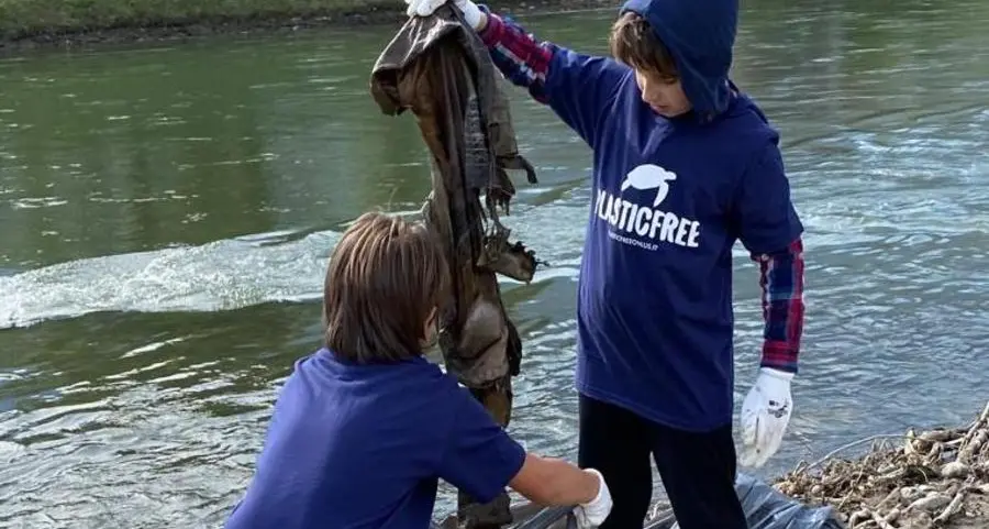 Stop alla plastica, Egna scende in campo