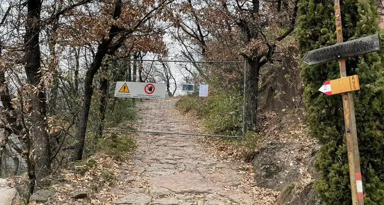Sant’Osvaldo, passeggiate chiuse durante la settimana