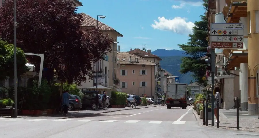Troppo smog in via Kennedy, Laives ora corre ai ripari