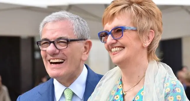 Lacrime e silenzio per l'addio ad Hannelore D’Onofrio, signora dell’ospitalità