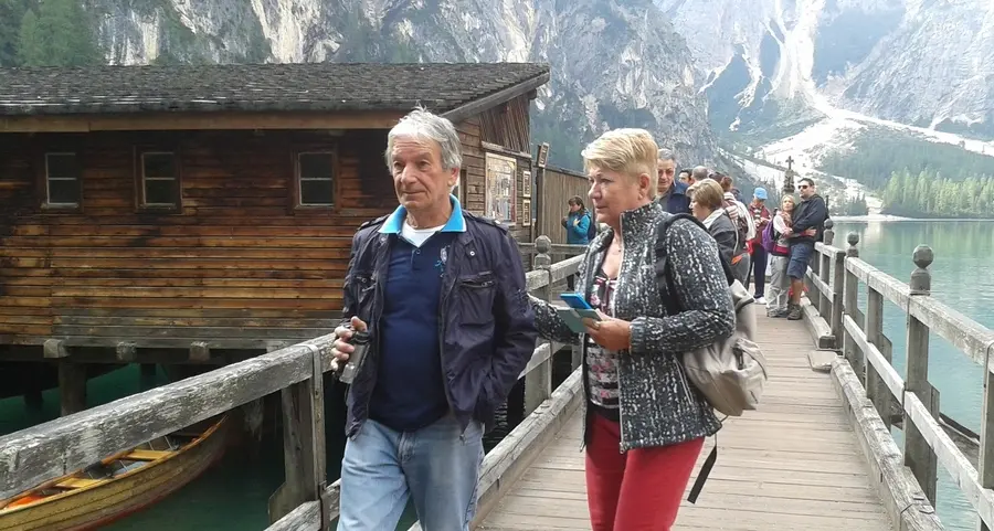 Lago di Braies, corsia preferenziale per residenti e ospiti fissi