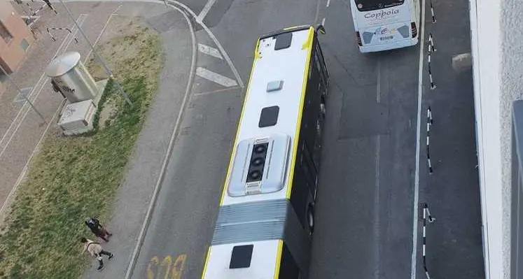 Casanova con i bus sottocasa: «Frastuono costante, ora basta»