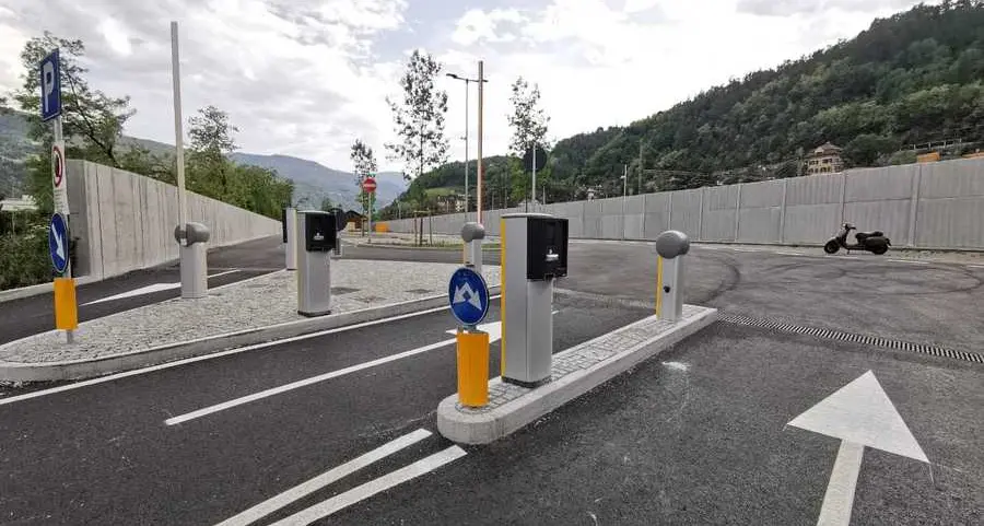 Ultimati i parcheggi in stazione a Bressanone: saranno gratuiti per i pendolari