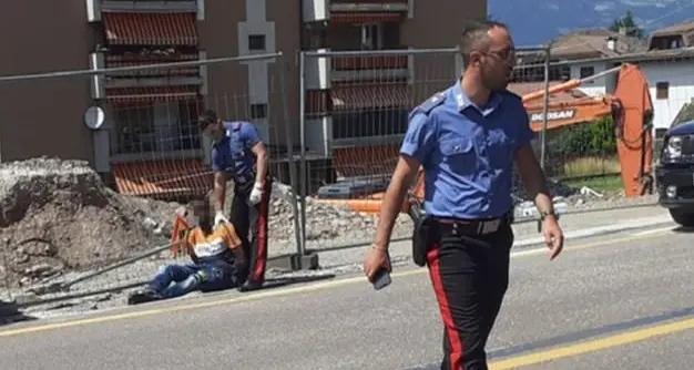 Ferì nove passanti con sassi e bastoni a Laives: sarà prosciolto