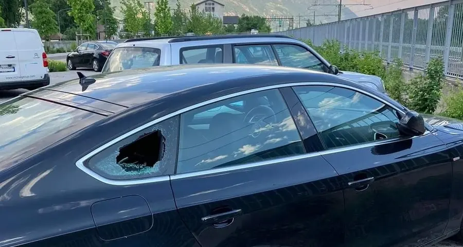Merano, altro raid di vandali e ladri: colpite 4 auto a Maia Bassa