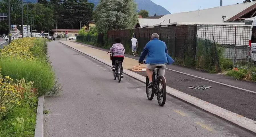 Merano, in via IV Novembre la ciclabile contestata