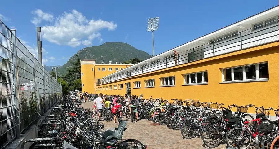 Lido, troppi giovani molesti: in arrivo il Daspo urbano