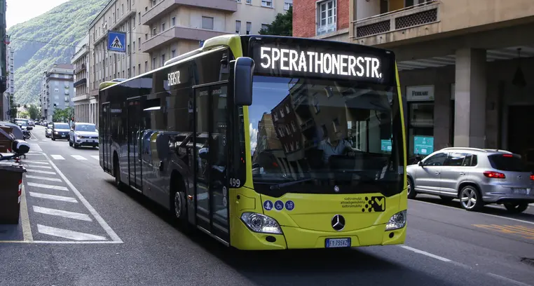 Sasa: corse dei bus cancellate, per i sindaci gli stipendi sono da rivedere