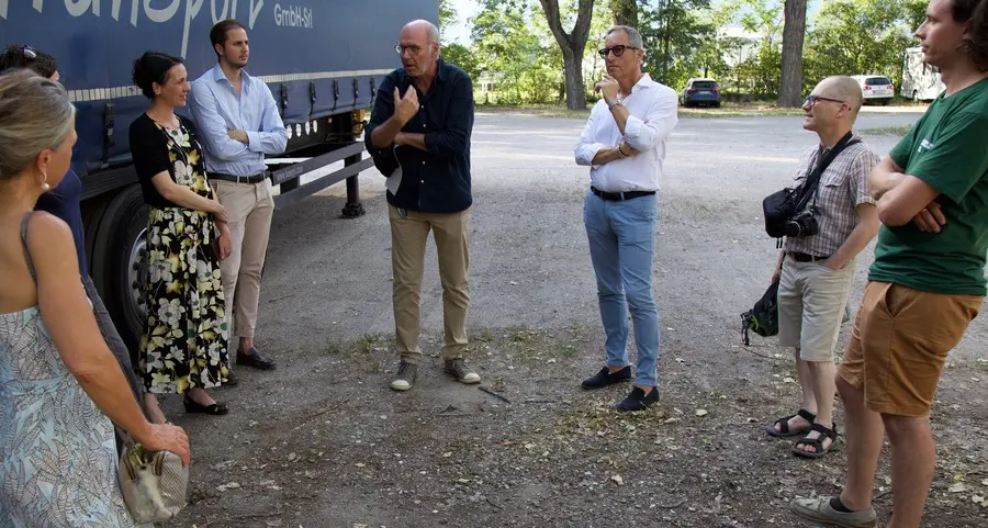 Merano, il Comune abbatte 14 pioppi