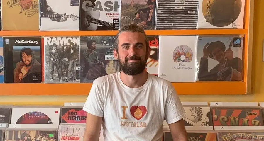 «Riapro il negozio: scommetto ancora sul fascino dei vinili»