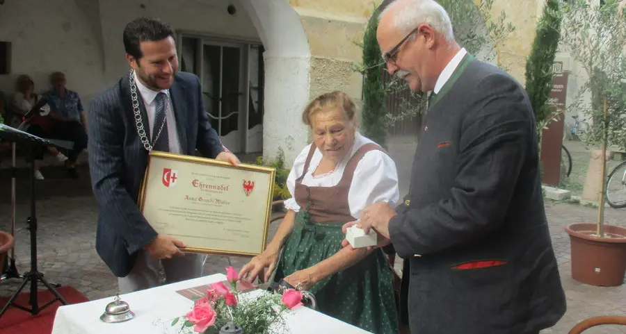 Egna, commozione per la scomparsa di Anna Grandi