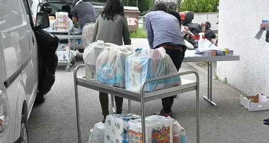«Laives, sempre più gente del posto chiede aiuto per mangiare»