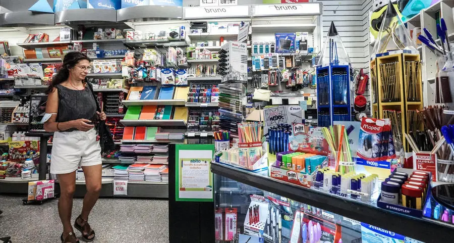 Caro-scuola: prezzi alle stelle per libri, astucci e zainetti