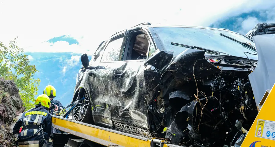 Per la Porsche finita nel dirupo al via le verifiche tecniche