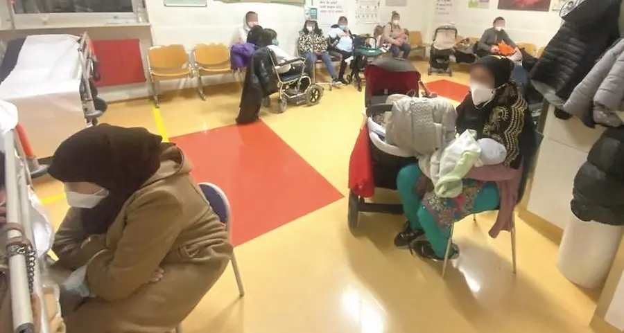 Code al pronto soccorso, papà minaccia la dottoressa: denunciato