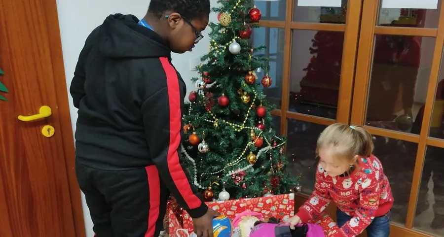 La solidarietà dei bimbi di Terlano: donano i loro giocattoli a Natale