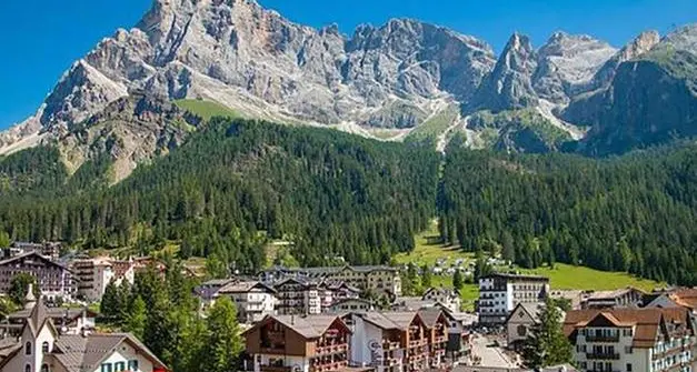 Figlio disabile discriminato in hotel, la famiglia: «Chiederemo un euro di risarcimento»