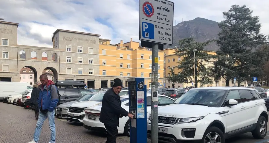Bolzano, già mille soste gratuite sulle strisce blu in 10 giorni