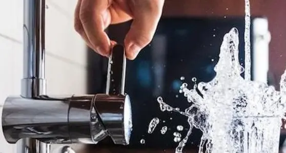 Ogni bolzanino consuma 150 litri di acqua al giorno