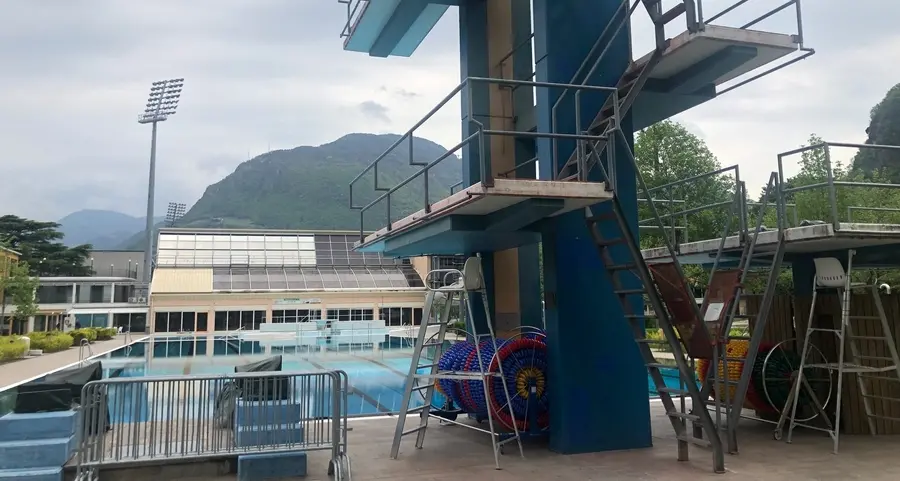 Il 20 maggio primo tuffo al Lido: stangata ticket e abbonamenti