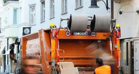Nuovo calcolo delle tariffe rifiuti. Per i bolzanini aumenti del 3,7%