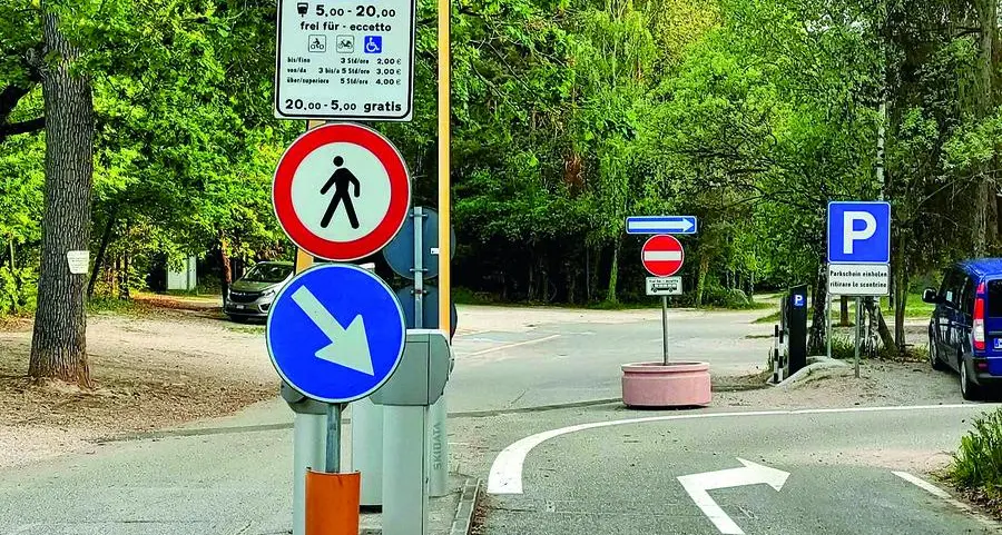 Monticolo, si paga anche con le sbarre alzate