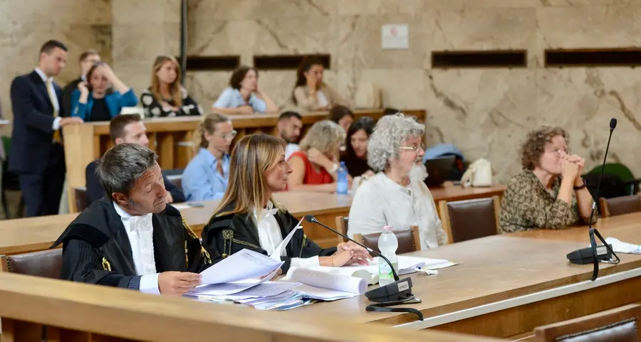 Benno tenta di riavvicinarsi, ma la famiglia non è pronta