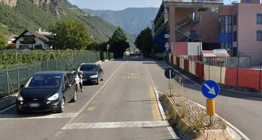A Bolzano un nuovo tratto pedociclabile. Lavori accanto all’ospedale