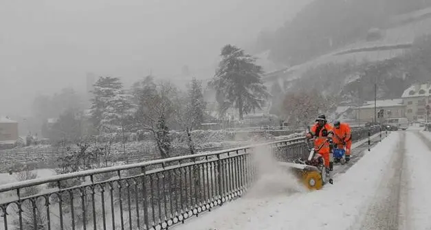 La primavera può attendere: torna la neve in Alto Adige: limite a 600 metri