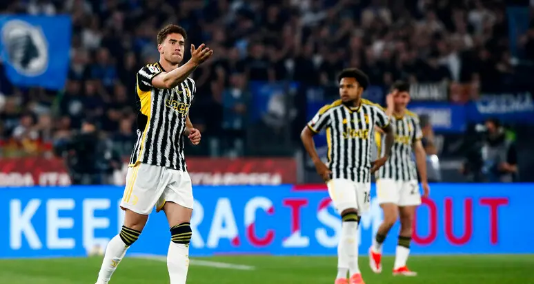 Un lampo di Vlahovic regala alla Juventus la Coppa Italia