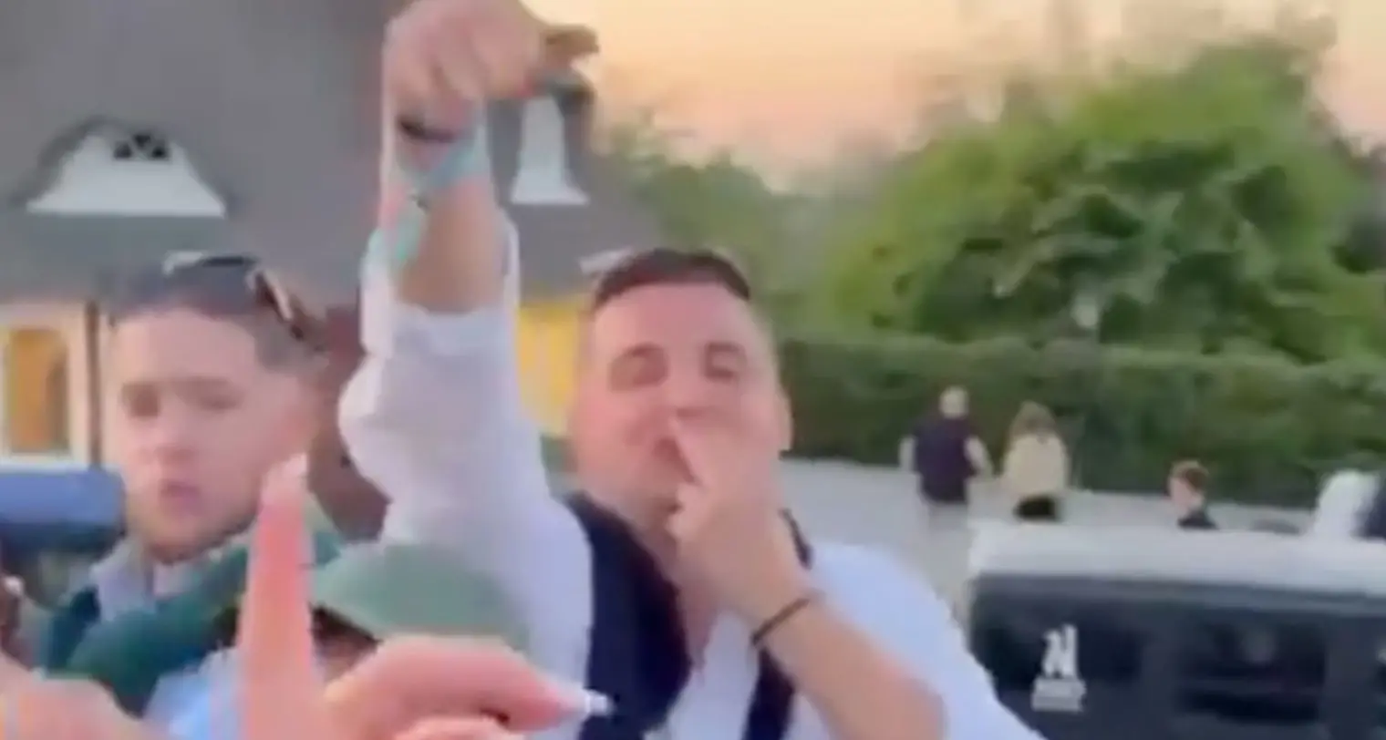 Cori nazisti sulle note del dj Gigi D'Agostino