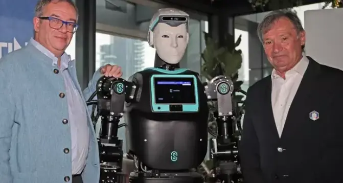 Tour de Ski 2025, presentazione moderata da un robot umanoide
