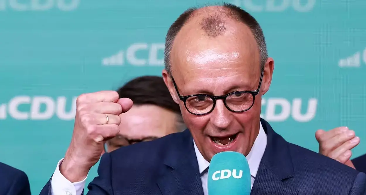 I tedeschi: \"Merz? Parla chiaro. Lo capiamo\"