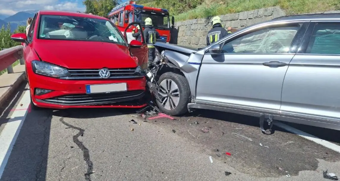 Sluderno, schianto sulla statale: quattro feriti, una donna grave