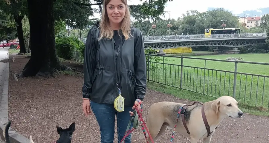 Tasse per i cani, la rabbia dei proprietari: «Ci fanno pagare l’inciviltà di pochi»