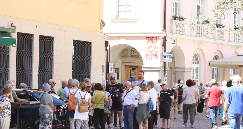 Aumenta la tassa di soggiorno: «Bene che sia uguale per tutti»