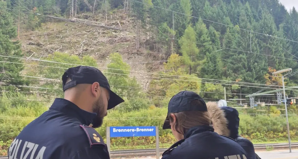 Brennero, ricercato arrestato sul treno dalla polizia