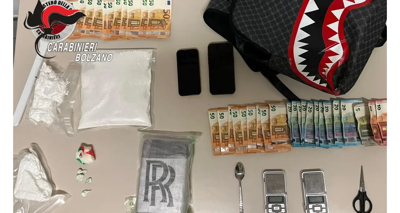 Oltre 2,2 chili di cocaina sequestrati a Bressanone: due arresti