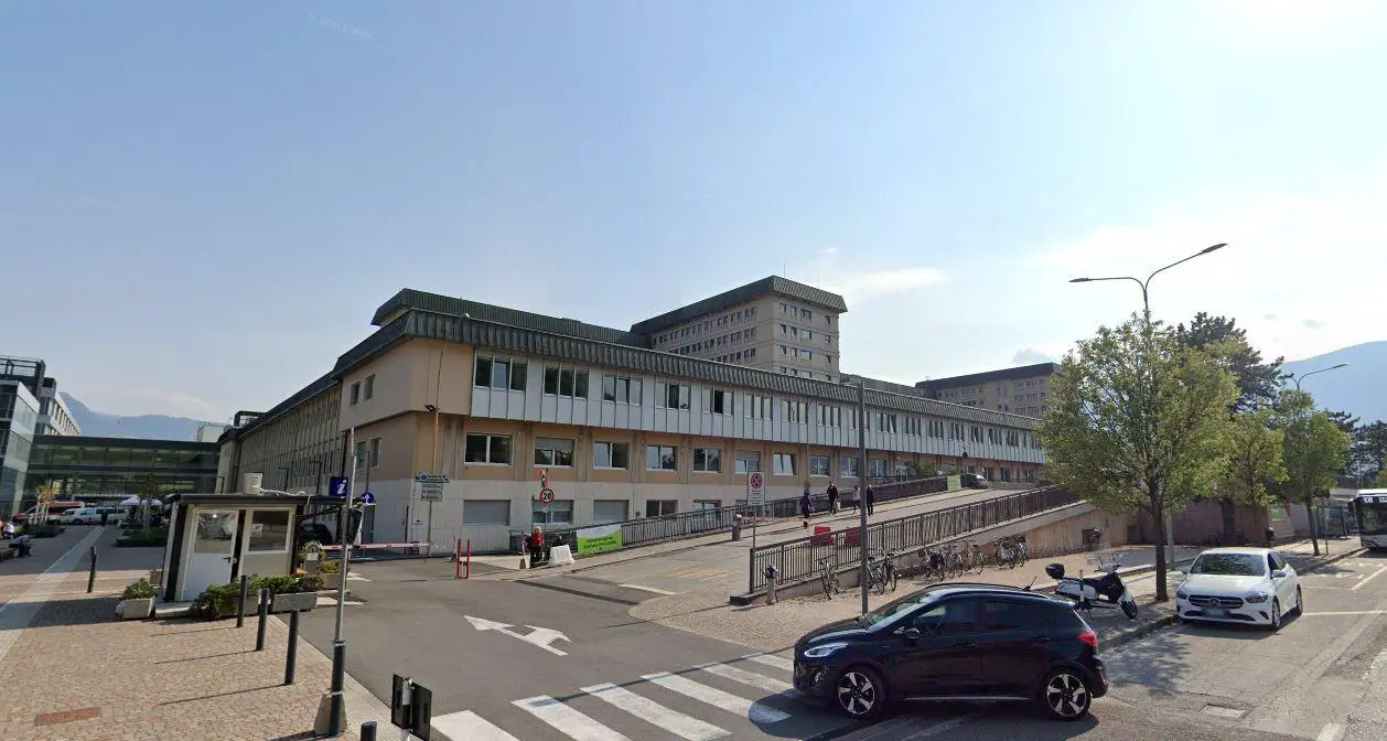 Ospedali italiani: al San Maurizio eccelle ostetricia, San Candido al top per ortopedia. Migliora la struttura di Merano